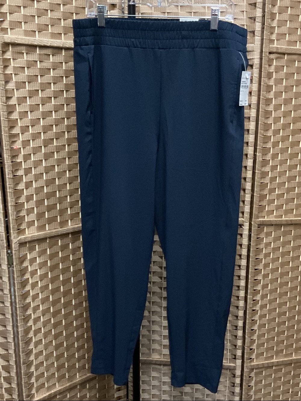 Zella Women’s Navy Performance Ankle Joggers